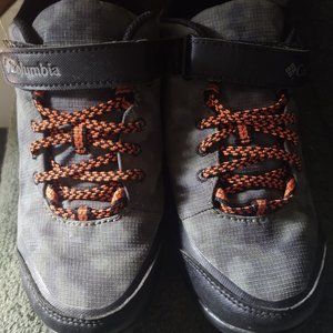 Columbia Boys size 3 waterproof shoes